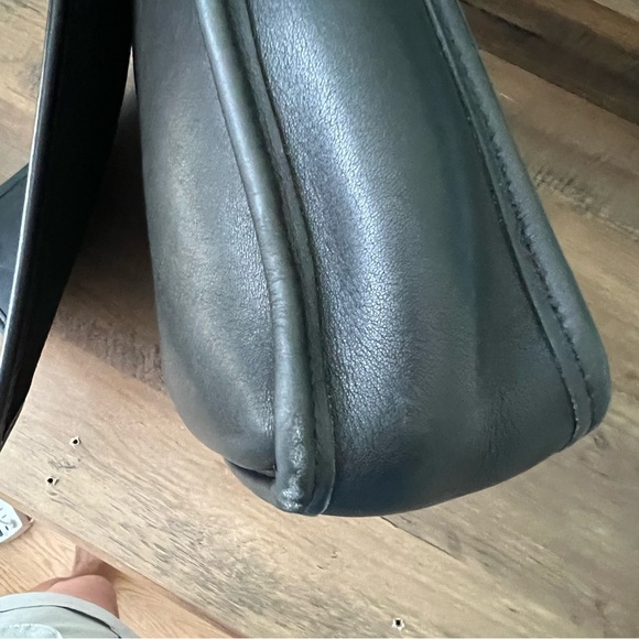 Vintage Coach Black gloved tanned leather Legacy Studio Flap bag. #9144 - Picture 14 of 16